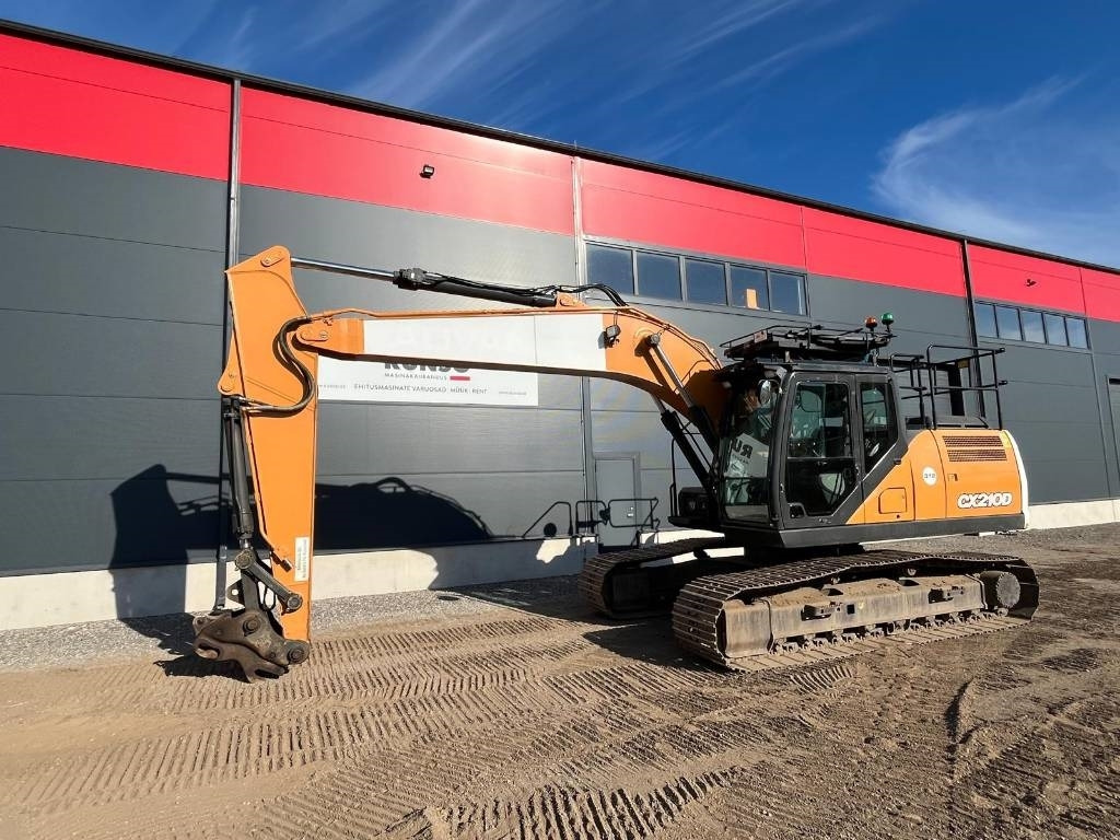 Case CX 210 D - Excavator pe şenile: Foto 2 Case CX 210 D - Excavator pe şenile: Foto 2