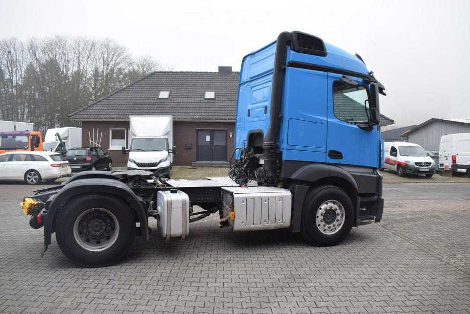 Leasing de  Mercedes-Benz Actros 1843 Stream Space Kipphydraulik Klima Mercedes-Benz Actros 1843 Stream Space Kipphydraulik Klima: Foto 9