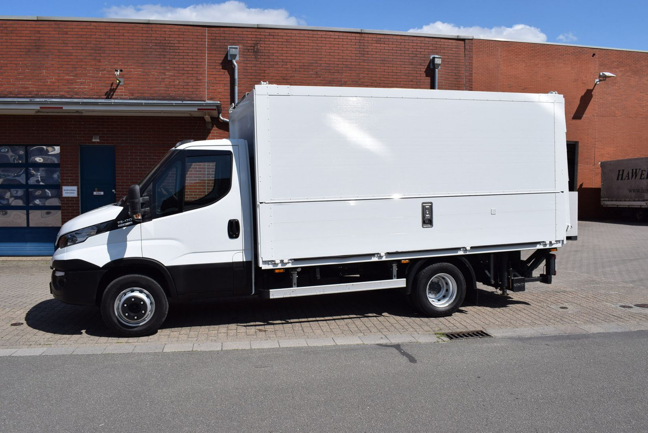 Iveco Daily 70 C 18 Schwenkwand Automatik LBW 1500KG - Camion pentru transportul băuturilor: Foto 3 Iveco Daily 70 C 18 Schwenkwand Automatik LBW 1500KG - Camion pentru transportul băuturilor: Foto 3