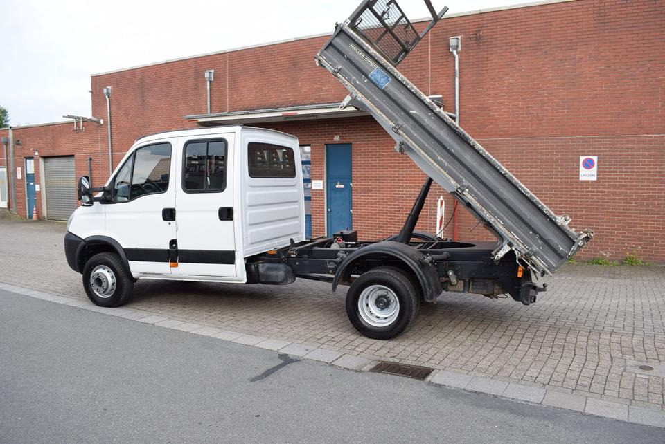 Iveco Daily 70 C17 Meiller Kipper Nutzlast 3100KG - Autoutilitară basculantă, Autoutilitară cabină dublă: Foto 4 Iveco Daily 70 C17 Meiller Kipper Nutzlast 3100KG - Autoutilitară basculantă, Autoutilitară cabină dublă: Foto 4