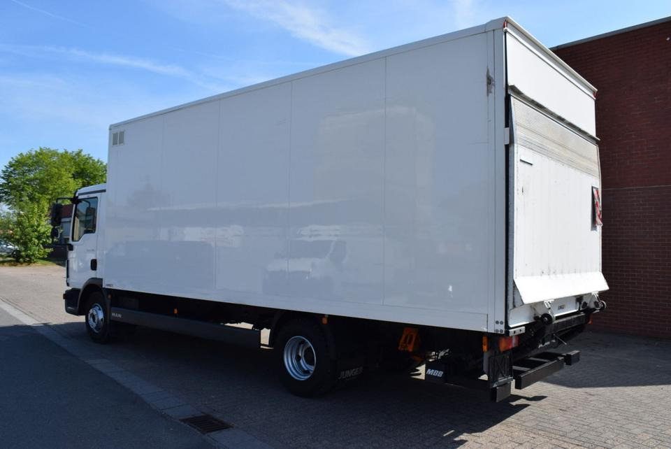 MAN TGL 8.180 Koffer 6,20mLBW 1000KG Klima - Camion frigider: Foto 4 MAN TGL 8.180 Koffer 6,20mLBW 1000KG Klima - Camion frigider: Foto 4