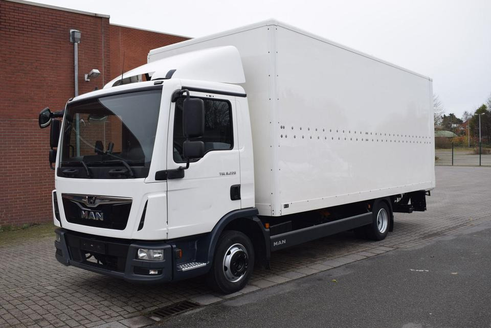 MAN TGL 8.220 Koffer LBW Klima EURO6 Luftfederung - Camion furgon: Foto 1 MAN TGL 8.220 Koffer LBW Klima EURO6 Luftfederung - Camion furgon: Foto 1
