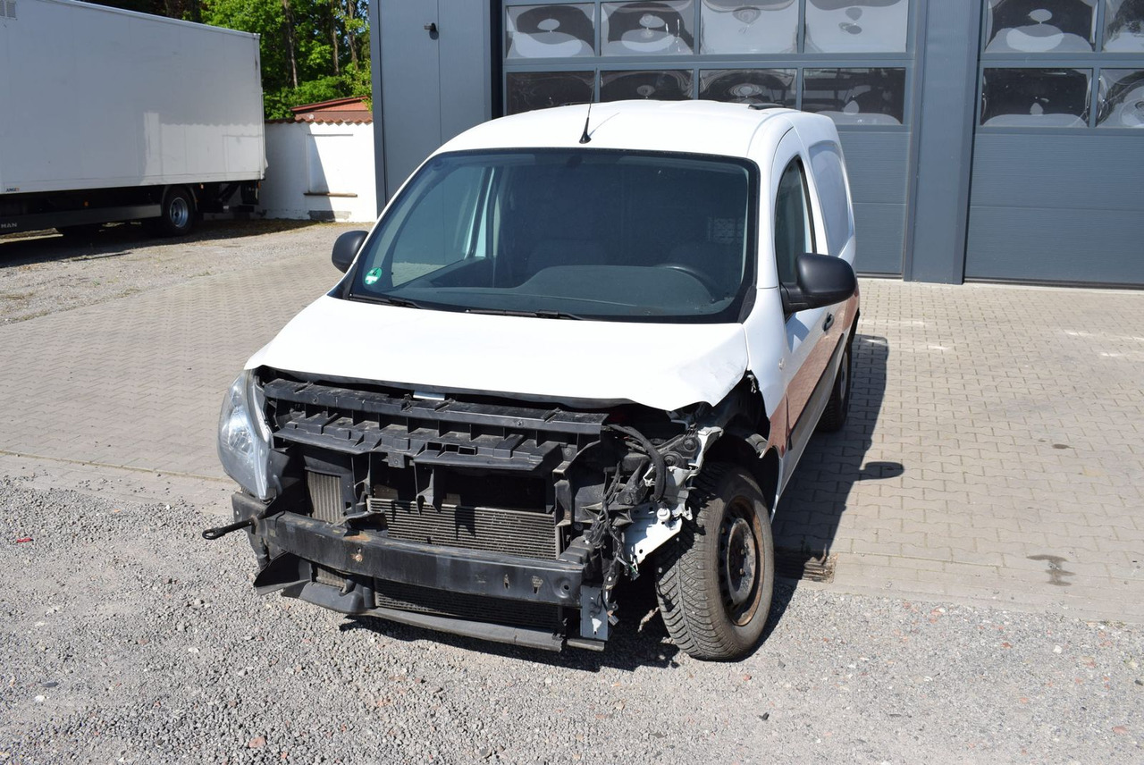 Mercedes-Benz Citan 109 CDI lang Klima AHK Regale UNFALL - Autoutilitară compactă: Foto 3 Mercedes-Benz Citan 109 CDI lang Klima AHK Regale UNFALL - Autoutilitară compactă: Foto 3