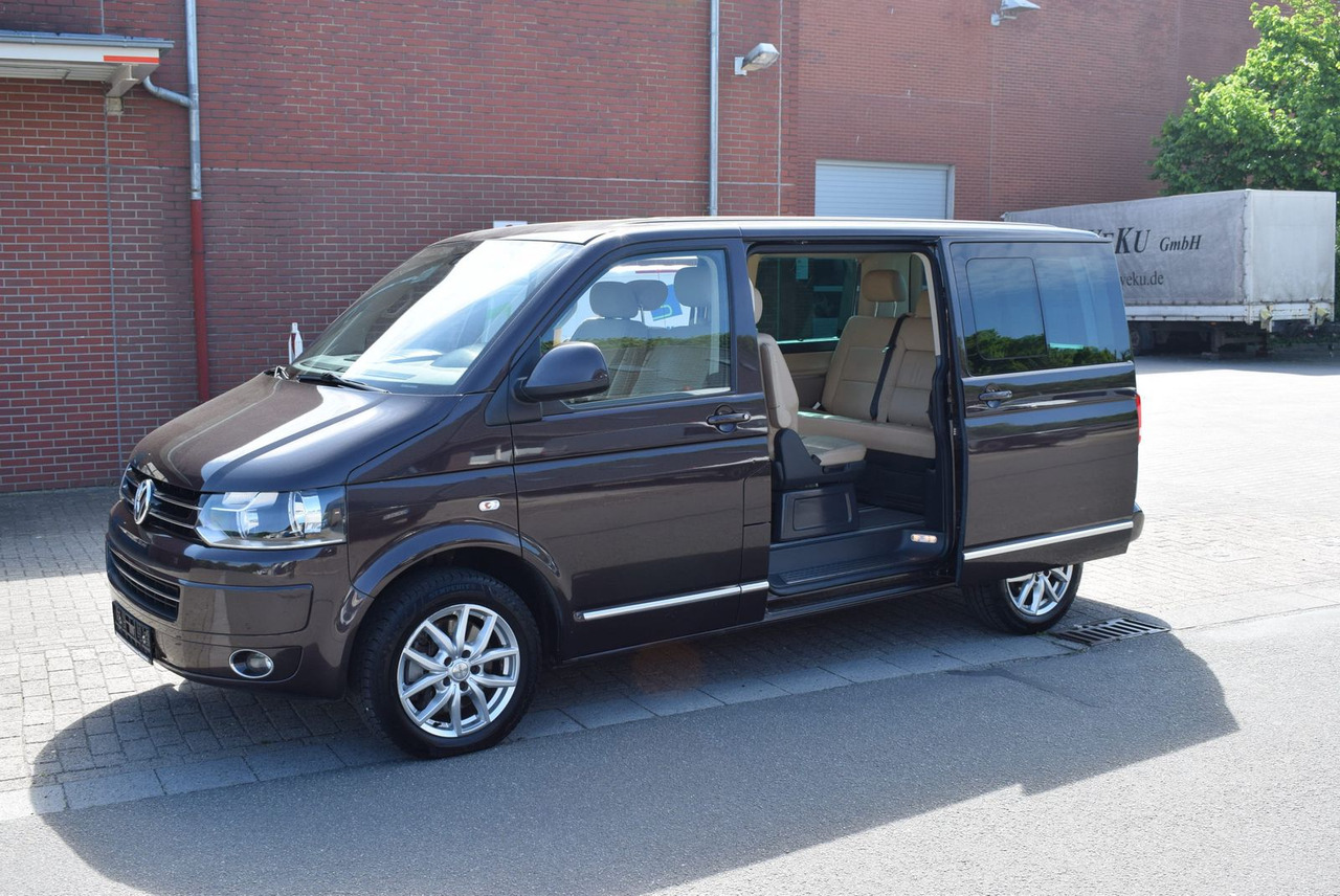 Volkswagen T5 Multivan Highline AHK Navi Leder 2XSchiebetür - Transport persoane: Foto 1 Volkswagen T5 Multivan Highline AHK Navi Leder 2XSchiebetür - Transport persoane: Foto 1