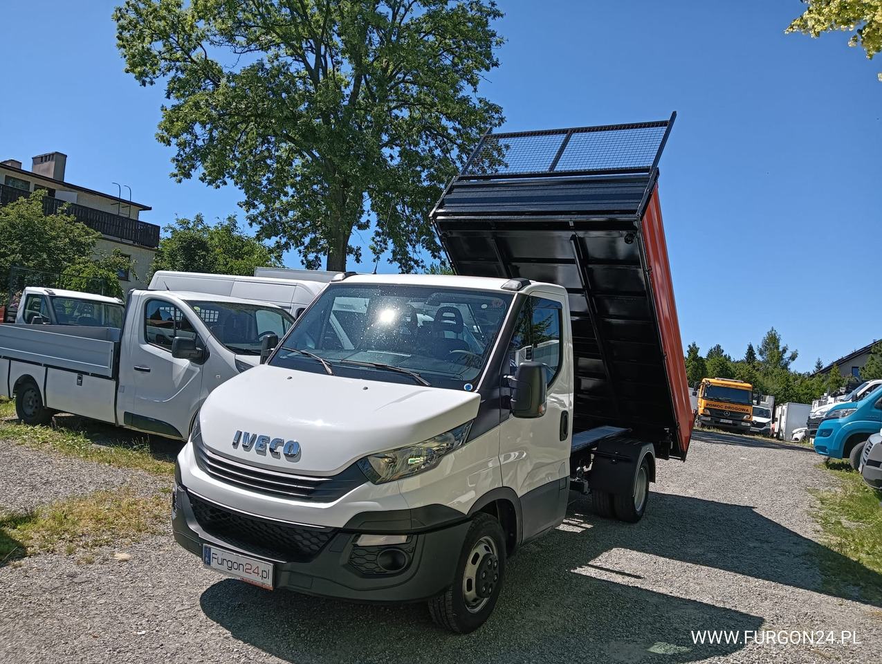 IVECO DAILY 35C14 WYWROTKA KIPER Z NAJAZDAMI NR 841 - Autoutilitară basculantă: Foto 1 IVECO DAILY 35C14 WYWROTKA KIPER Z NAJAZDAMI NR 841 - Autoutilitară basculantă: Foto 1