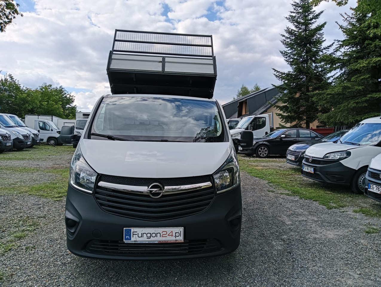OPEL VIVARO WYWROTKA KIPER Z NAJAZDAMI NR 870 - Autoutilitară basculantă: Foto 2 OPEL VIVARO WYWROTKA KIPER Z NAJAZDAMI NR 870 - Autoutilitară basculantă: Foto 2
