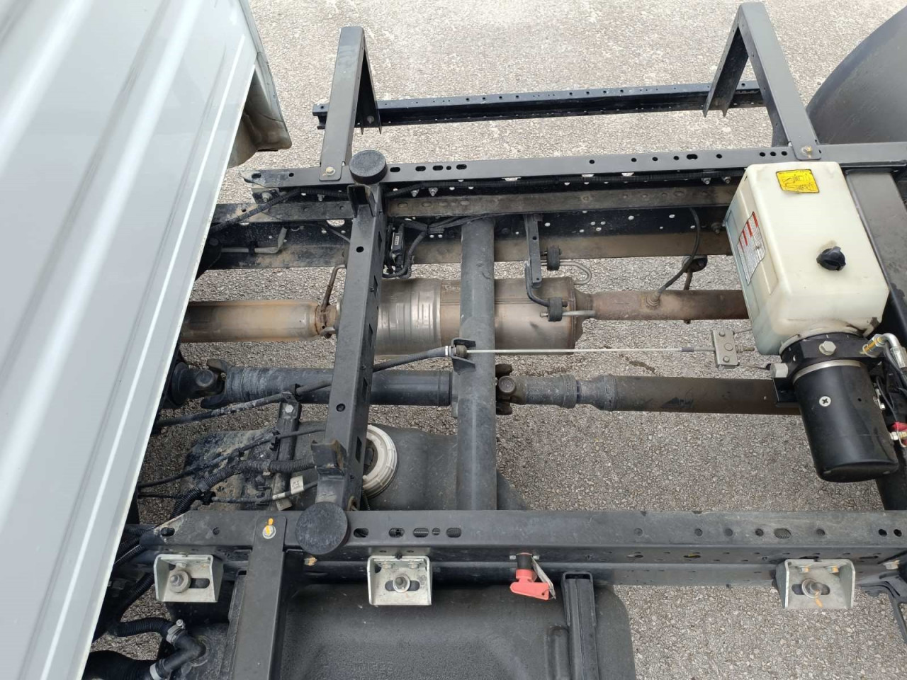 Autoutilitară basculantă IVECO Daily 35C14: Foto 6 Autoutilitară basculantă IVECO Daily 35C14: Foto 6