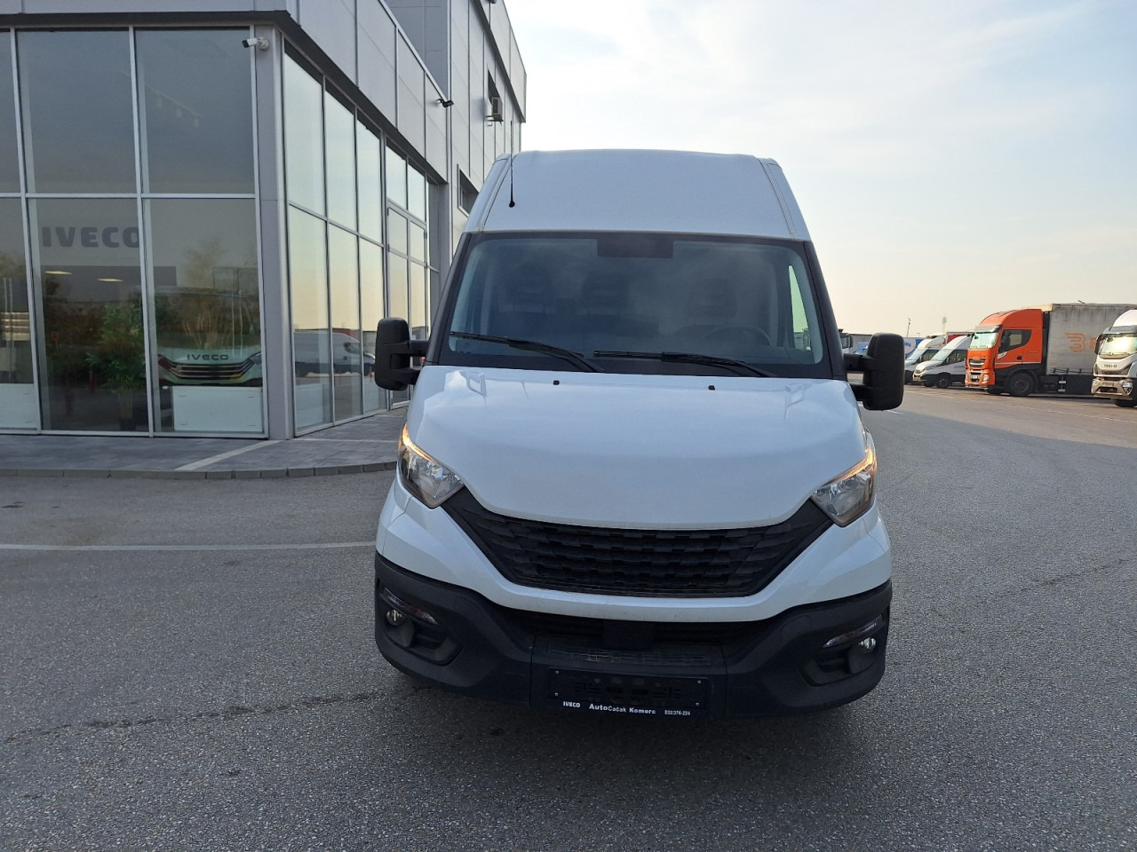 Dubă IVECO Daily 35S14 16m3: Foto 8