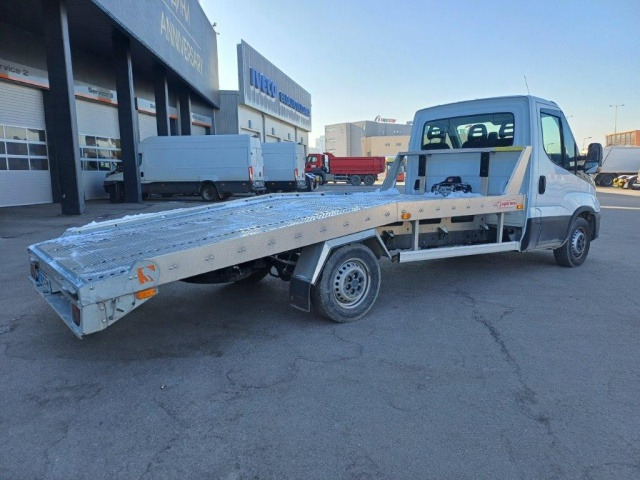 Leasing de IVECO Daily 35S16H3.0 IVECO Daily 35S16H3.0: Foto 8 Leasing de IVECO Daily 35S16H3.0 IVECO Daily 35S16H3.0: Foto 8