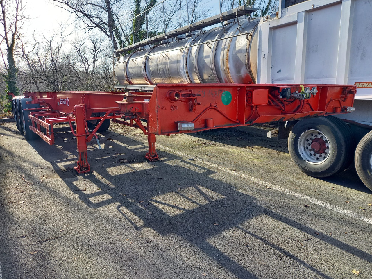 FREJAT - Semiremorcă transport containere/ Swap body: Foto 1 FREJAT - Semiremorcă transport containere/ Swap body: Foto 1