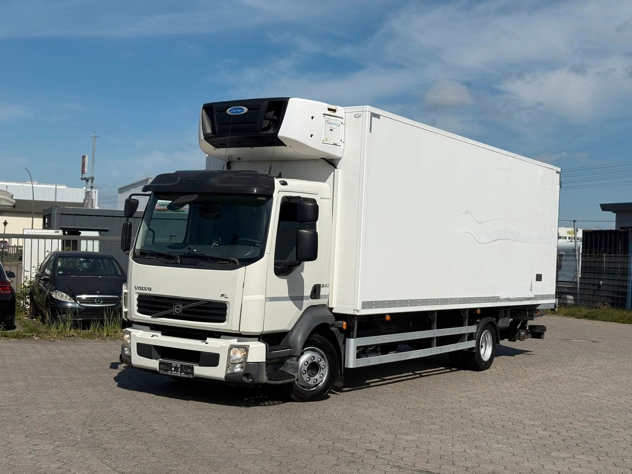 Volvo FL 240 Carrier Easy Cold+Hebebühne - Camion frigider: Foto 5 Volvo FL 240 Carrier Easy Cold+Hebebühne - Camion frigider: Foto 5