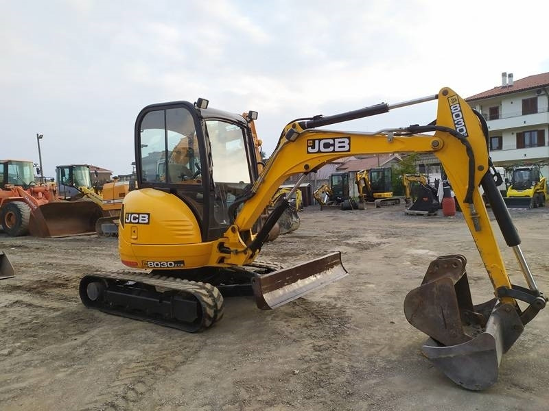 JCB 8030 ZTS - Mini excavator: Foto 5 JCB 8030 ZTS - Mini excavator: Foto 5