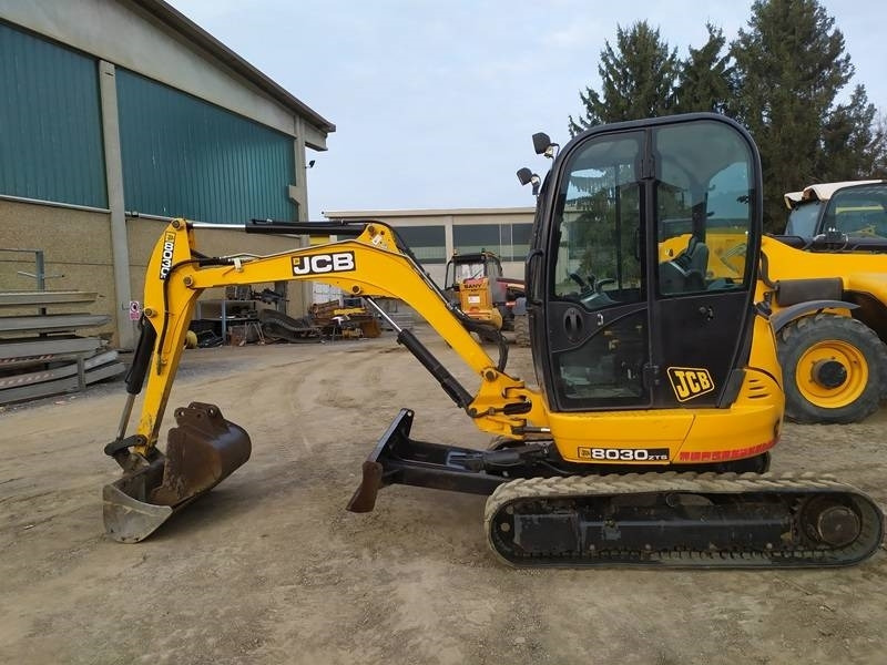 JCB 8030 ZTS - Mini excavator: Foto 2 JCB 8030 ZTS - Mini excavator: Foto 2