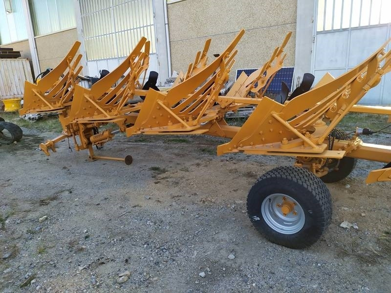 MORO PNT 14 - Plug: Foto 2 MORO PNT 14 - Plug: Foto 2