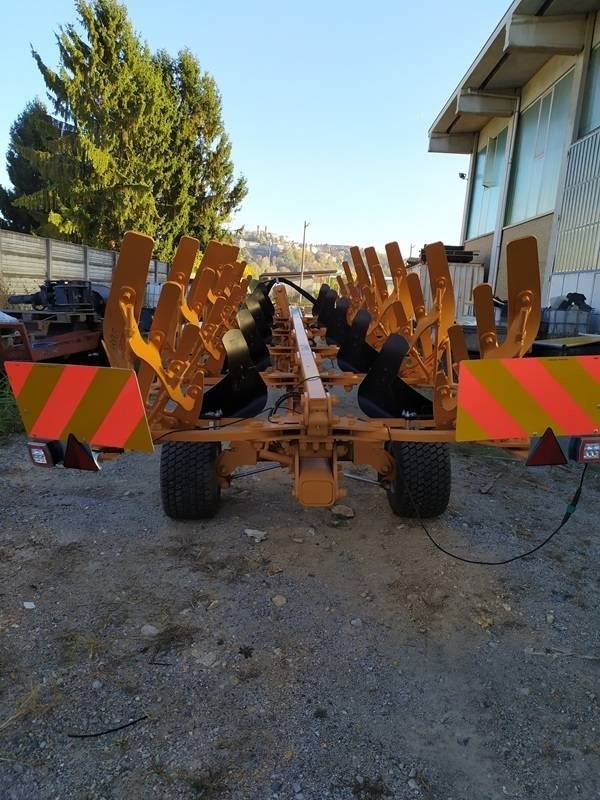 MORO PNT 14 - Plug: Foto 4 MORO PNT 14 - Plug: Foto 4