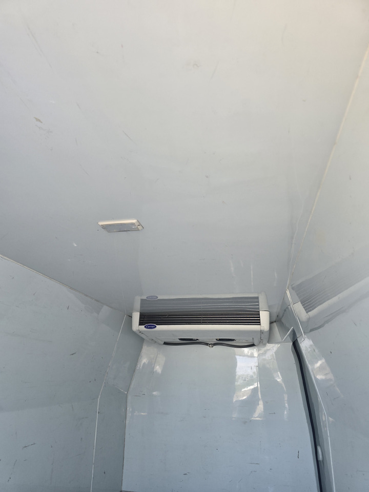 Renault Master RT 2.3 DCI TURBO 150CV - Autoutilitară frigorifica: Foto 5 Renault Master RT 2.3 DCI TURBO 150CV - Autoutilitară frigorifica: Foto 5
