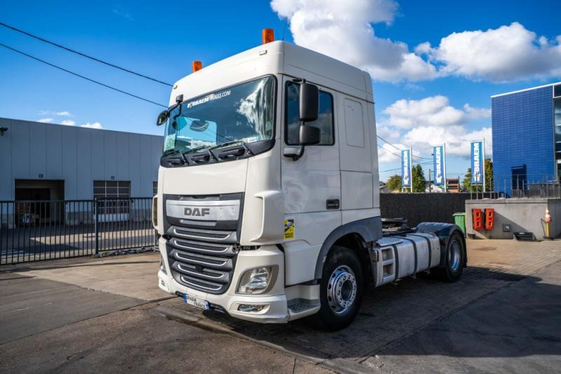DAF XF 480 (50 T.)+ HYDRAULIQUE - Cap tractor: Foto 1 DAF XF 480 (50 T.)+ HYDRAULIQUE - Cap tractor: Foto 1