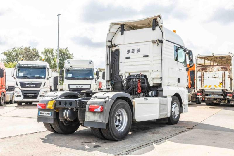 MAN TGX 18.440 XLX+INTARDER - Cap tractor: Foto 5 MAN TGX 18.440 XLX+INTARDER - Cap tractor: Foto 5