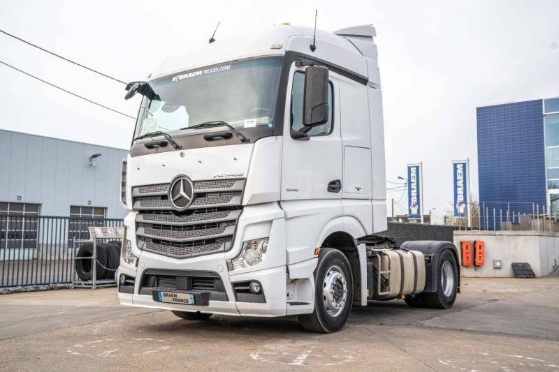 Mercedes ACTROS 1845 LS+E6 - Cap tractor: Foto 1 Mercedes ACTROS 1845 LS+E6 - Cap tractor: Foto 1
