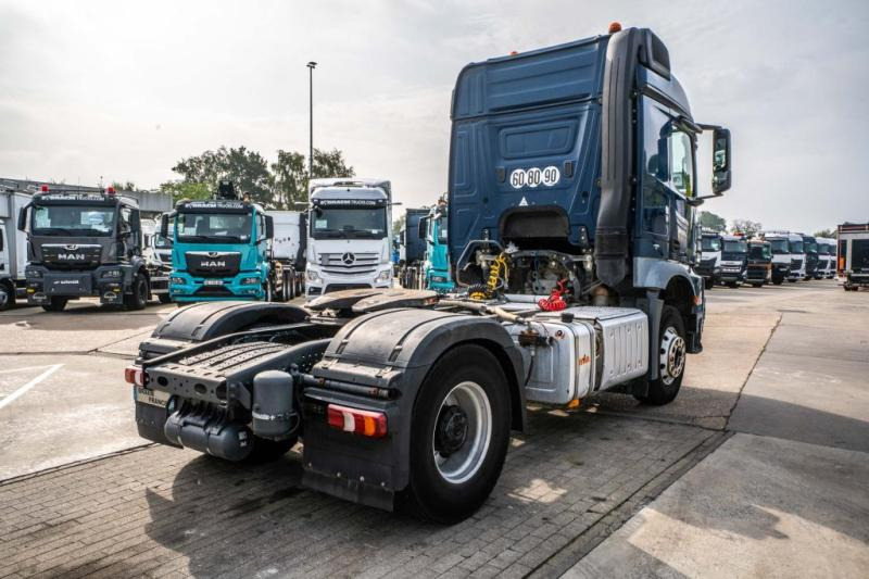 Mercedes AROCS 1843 LS ( NO ACTROS)+BIG AXLE +HYDR. - Cap tractor: Foto 4 Mercedes AROCS 1843 LS ( NO ACTROS)+BIG AXLE +HYDR. - Cap tractor: Foto 4