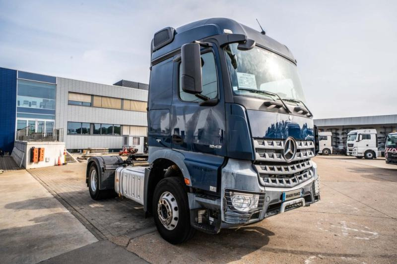 Mercedes AROCS 1843 LS ( NO ACTROS)+BIG AXLE +HYDR. - Cap tractor: Foto 2 Mercedes AROCS 1843 LS ( NO ACTROS)+BIG AXLE +HYDR. - Cap tractor: Foto 2