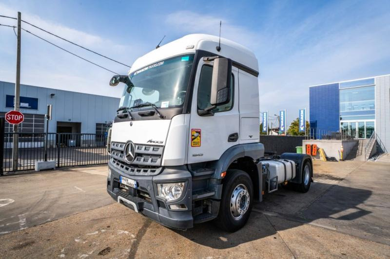 Mercedes AROCS 1843 LS ( NO ACTROS) - Cap tractor: Foto 1 Mercedes AROCS 1843 LS ( NO ACTROS) - Cap tractor: Foto 1