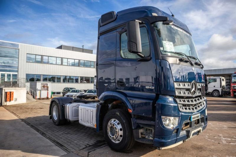Mercedes AROCS 1843 LS ( NO ACTROS) +HYDRAULIQUE - Cap tractor: Foto 2 Mercedes AROCS 1843 LS ( NO ACTROS) +HYDRAULIQUE - Cap tractor: Foto 2