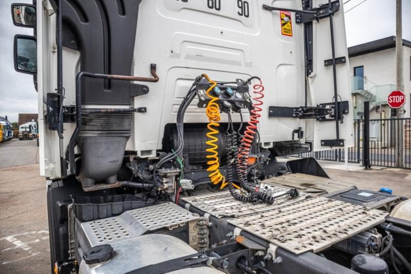 Renault T520+INTARDER+BIG AXLE+ 70Ton - Cap tractor: Foto 5 Renault T520+INTARDER+BIG AXLE+ 70Ton - Cap tractor: Foto 5