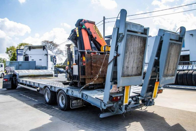 Castera CRANE/KRAN/GRUE-PALFINGER 22002 (2xHydr.) - Semiremorcă transport agabaritic: Foto 4 Castera CRANE/KRAN/GRUE-PALFINGER 22002 (2xHydr.) - Semiremorcă transport agabaritic: Foto 4