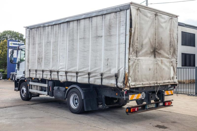 Iveco EUROCARGO 160E25 - Camion cu prelată: Foto 4 Iveco EUROCARGO 160E25 - Camion cu prelată: Foto 4
