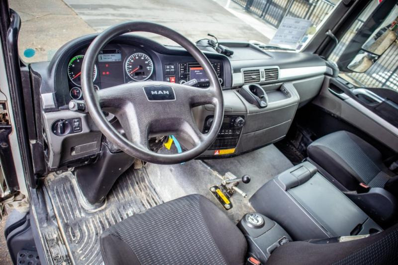 Autobetonieră MAN TGS 32.360 BB+MIXER 9M³: Foto 8 Autobetonieră MAN TGS 32.360 BB+MIXER 9M³: Foto 8