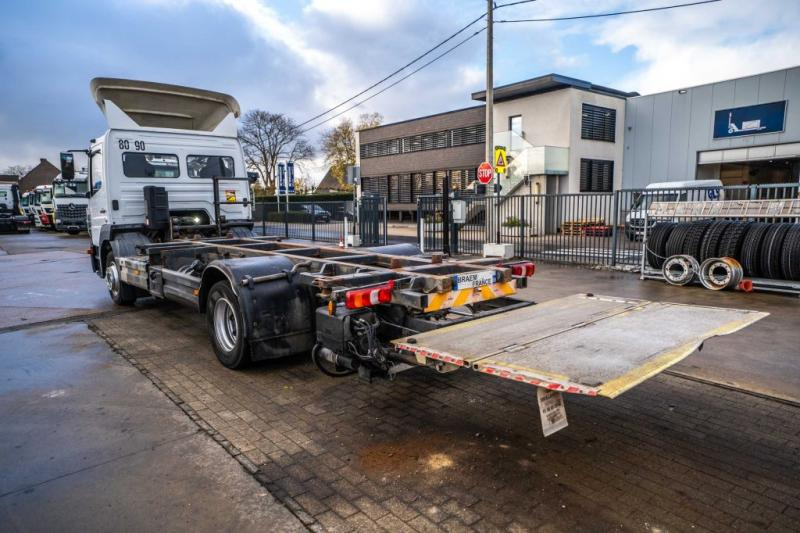 Mercedes ATEGO 1224 // HAYON DHOLLANDIA - Camion transport containere/ Swap body: Foto 5 Mercedes ATEGO 1224 // HAYON DHOLLANDIA - Camion transport containere/ Swap body: Foto 5
