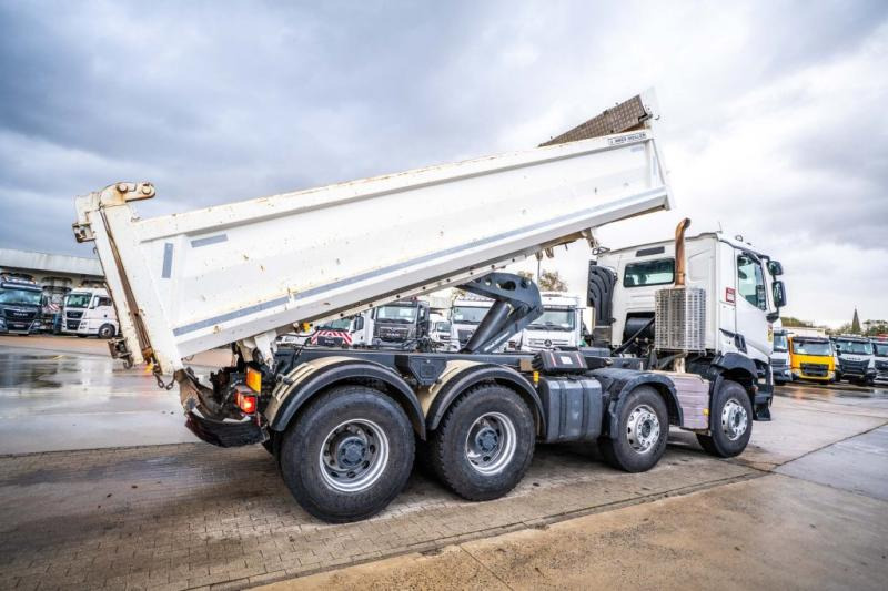 Renault C 480 - Camion basculantă: Foto 3 Renault C 480 - Camion basculantă: Foto 3