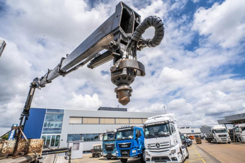 Renault LANDER 340 DXI-6X4+HIAB 14 T/m/3xhydr. - Camion platformă, Camion cu macara: Foto 3 Renault LANDER 340 DXI-6X4+HIAB 14 T/m/3xhydr. - Camion platformă, Camion cu macara: Foto 3