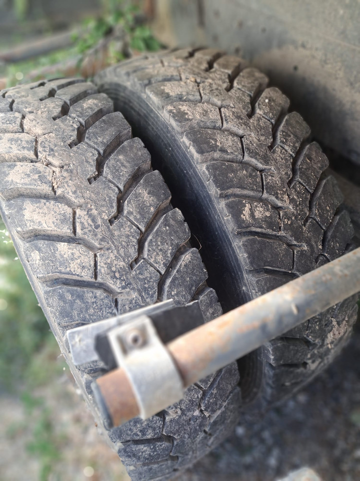 RENAULT 270 DCI - Camion basculantă: Foto 2 RENAULT 270 DCI - Camion basculantă: Foto 2