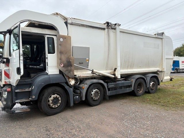 MAN 35.360 8x2 - Autogunoiere: Foto 2 MAN 35.360 8x2 - Autogunoiere: Foto 2