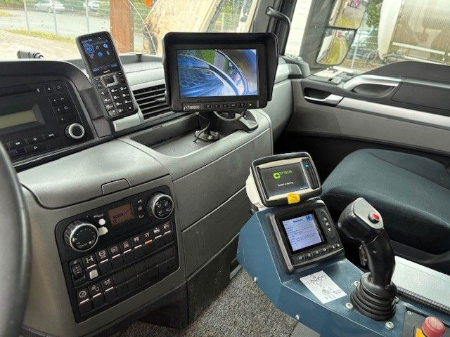 MAN 35.360 8x2 - Autogunoiere: Foto 3 MAN 35.360 8x2 - Autogunoiere: Foto 3