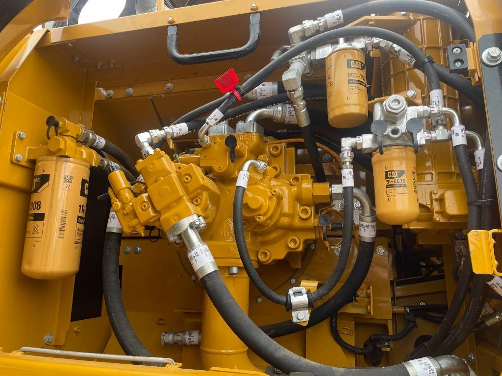 CAT 336D2L - Excavator pe şenile: Foto 5 CAT 336D2L - Excavator pe şenile: Foto 5