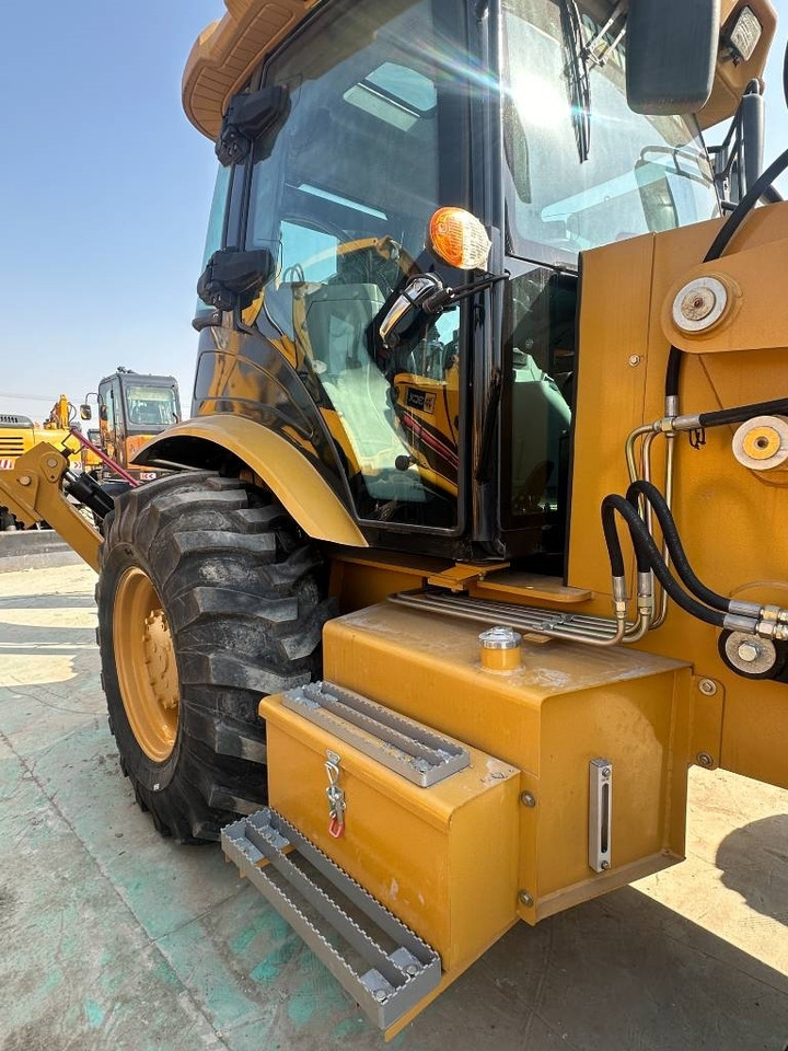 CAT 420 F - Excavator pe şenile: Foto 3 CAT 420 F - Excavator pe şenile: Foto 3