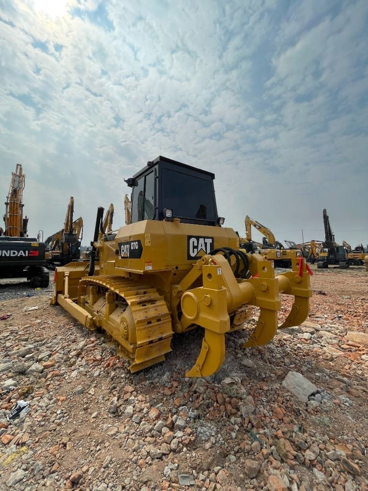 CAT D 7 G - Excavator pe şenile: Foto 3 CAT D 7 G - Excavator pe şenile: Foto 3