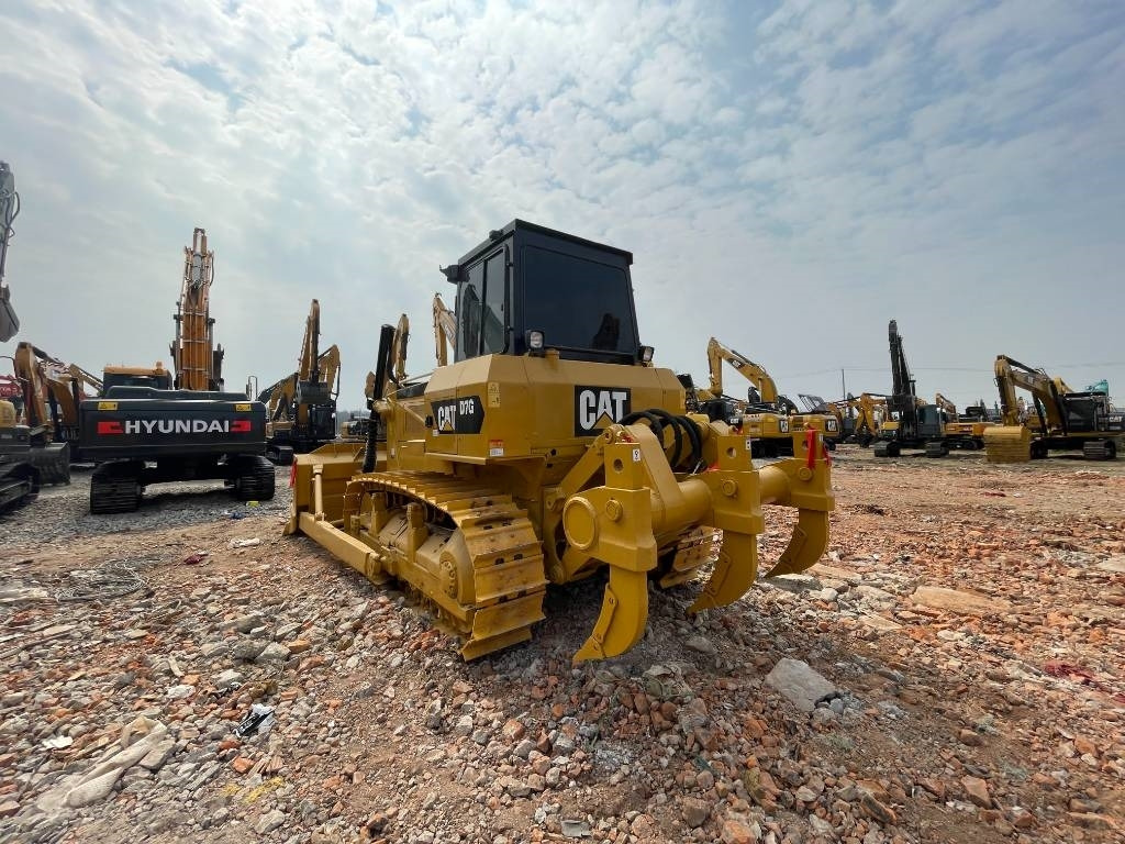 CAT D 7 G - Excavator pe şenile: Foto 3 CAT D 7 G - Excavator pe şenile: Foto 3