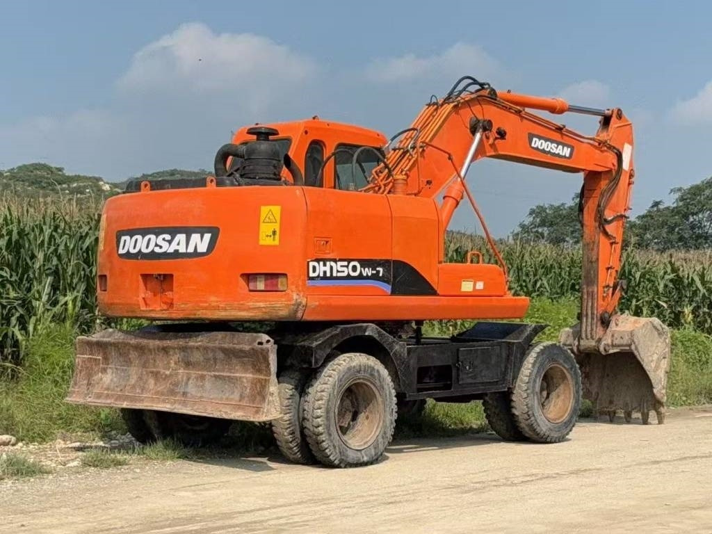 Doosan DH 150 W-7 - Excavator pe şenile: Foto 3 Doosan DH 150 W-7 - Excavator pe şenile: Foto 3