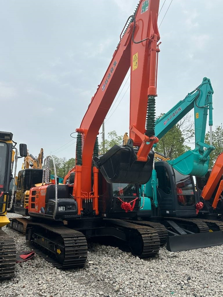 Hitachi ZX 120 - Excavator pe şenile: Foto 4 Hitachi ZX 120 - Excavator pe şenile: Foto 4