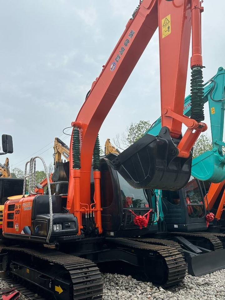 Hitachi ZX 120 - Excavator pe şenile: Foto 3 Hitachi ZX 120 - Excavator pe şenile: Foto 3