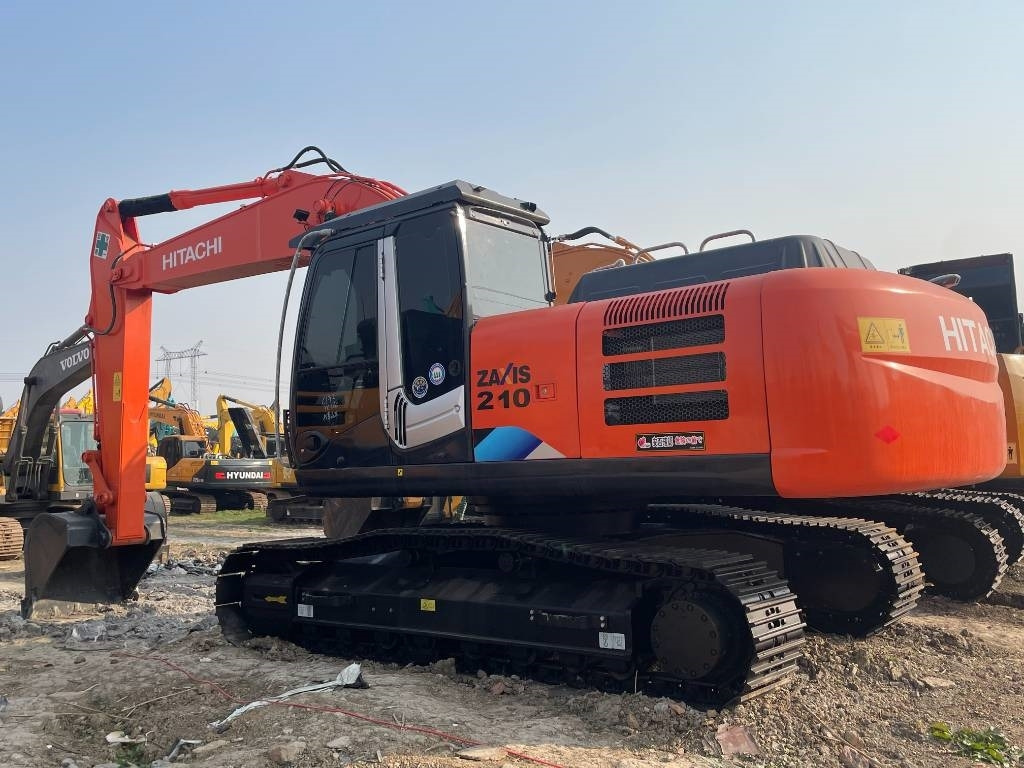 Hitachi ZX 210 - Excavator pe şenile: Foto 1 Hitachi ZX 210 - Excavator pe şenile: Foto 1
