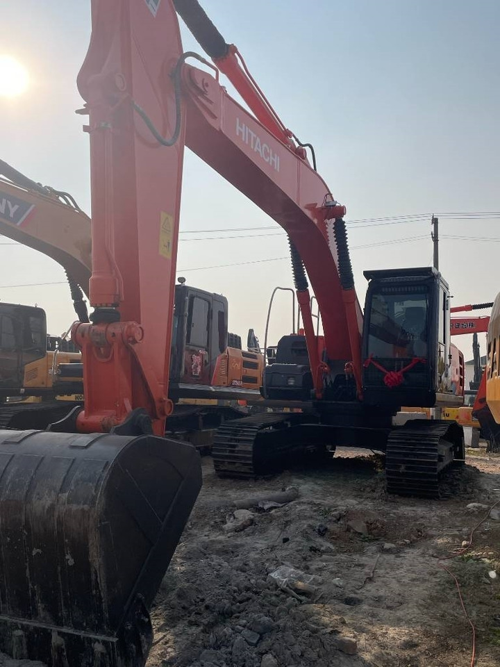 Hitachi ZX 210 - Excavator pe şenile: Foto 4 Hitachi ZX 210 - Excavator pe şenile: Foto 4