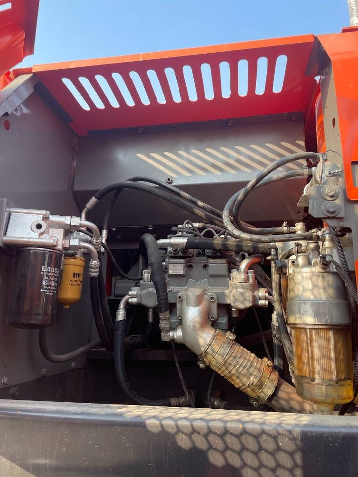 Excavator pe şenile Hitachi ZX 210: Foto 6