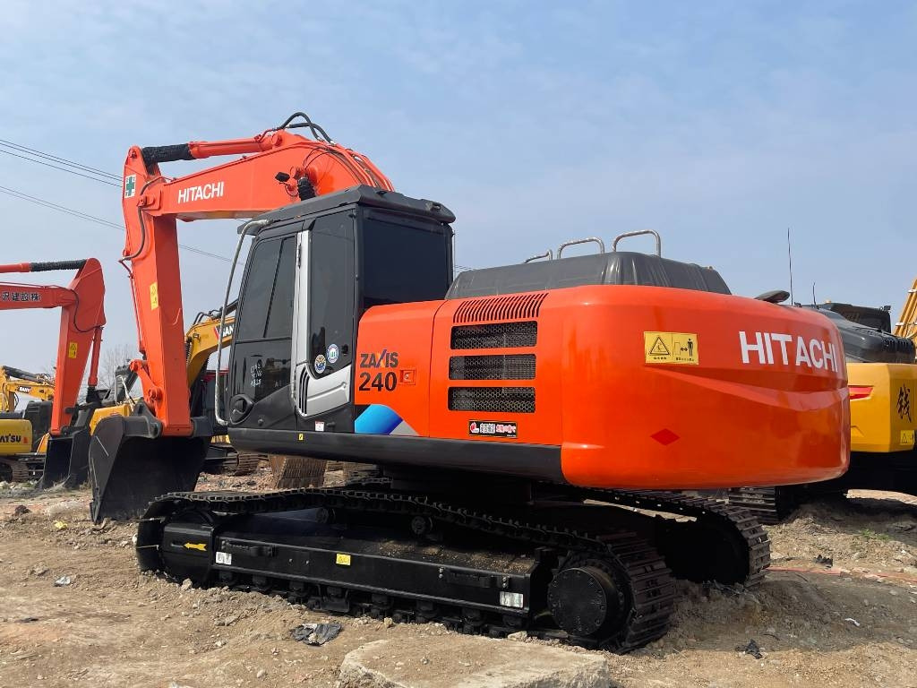Hitachi ZX 240 - Excavator pe şenile: Foto 1 Hitachi ZX 240 - Excavator pe şenile: Foto 1