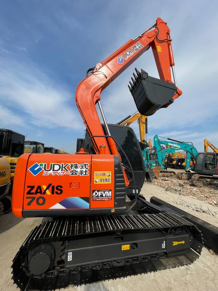Hitachi ZX 70 - Mini excavator: Foto 1 Hitachi ZX 70 - Mini excavator: Foto 1