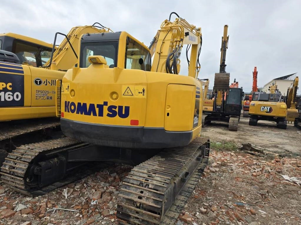 Komatsu PC 128 US - Excavator pe şenile: Foto 5 Komatsu PC 128 US - Excavator pe şenile: Foto 5